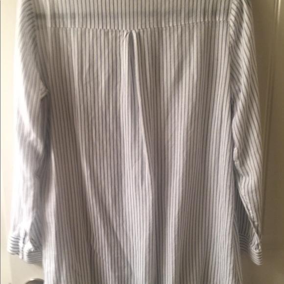 Striped Tunic with Pocket size Medium - Picture 2 of 3